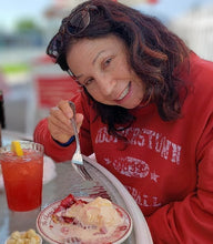 Load image into Gallery viewer, Classic Michigan Food and Drinks: The Stories Behind the Brands