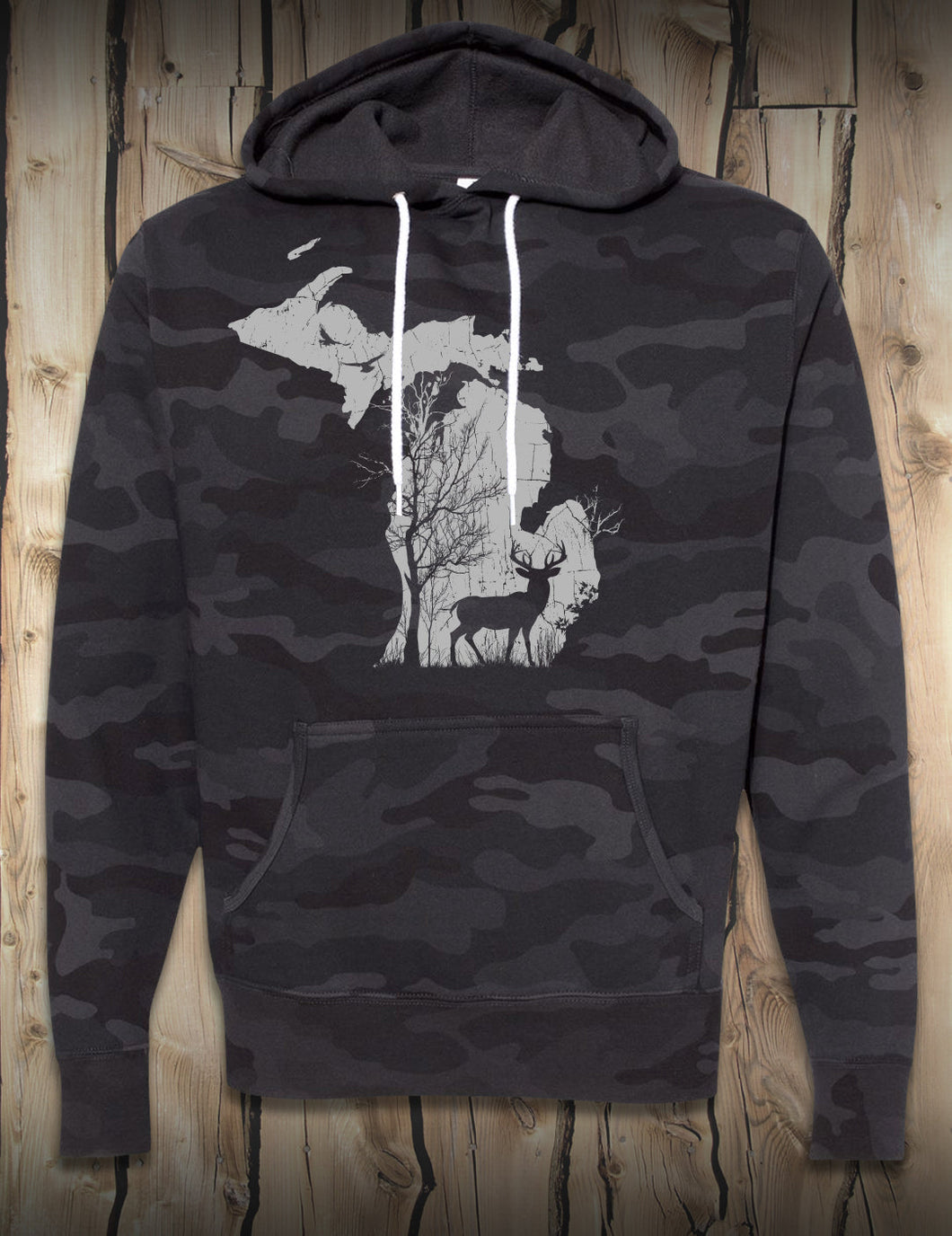 Deer in the Woods - Hoodie - Black Camo