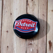 Load image into Gallery viewer, Button - Detroit Buckle - Black
