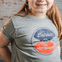 Load image into Gallery viewer, Youth - Detroit Reel T-shirt - Sport Grey
