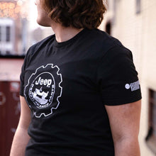 Load image into Gallery viewer, Mens Jeep® Performance Distressed Logo T-Shirt - Black

