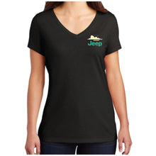 Load image into Gallery viewer, Ladies Jeep® Dunes V-neck - Black
