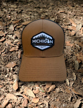 Load image into Gallery viewer, Michigan Logo Trucker Cap - Tan
