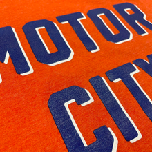 Load image into Gallery viewer, Mens Detroit MOTOR CITY T-shirt (Deep Heather Orange)
