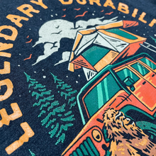 Load image into Gallery viewer, Mens Long Sleeve Hooded Jeep® Sasquatch Family T-Shirt-Black Heather
