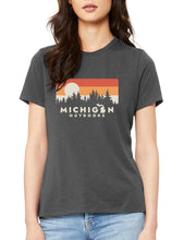 Load image into Gallery viewer, Tree Line - Woman&#39;s - Asphalt
